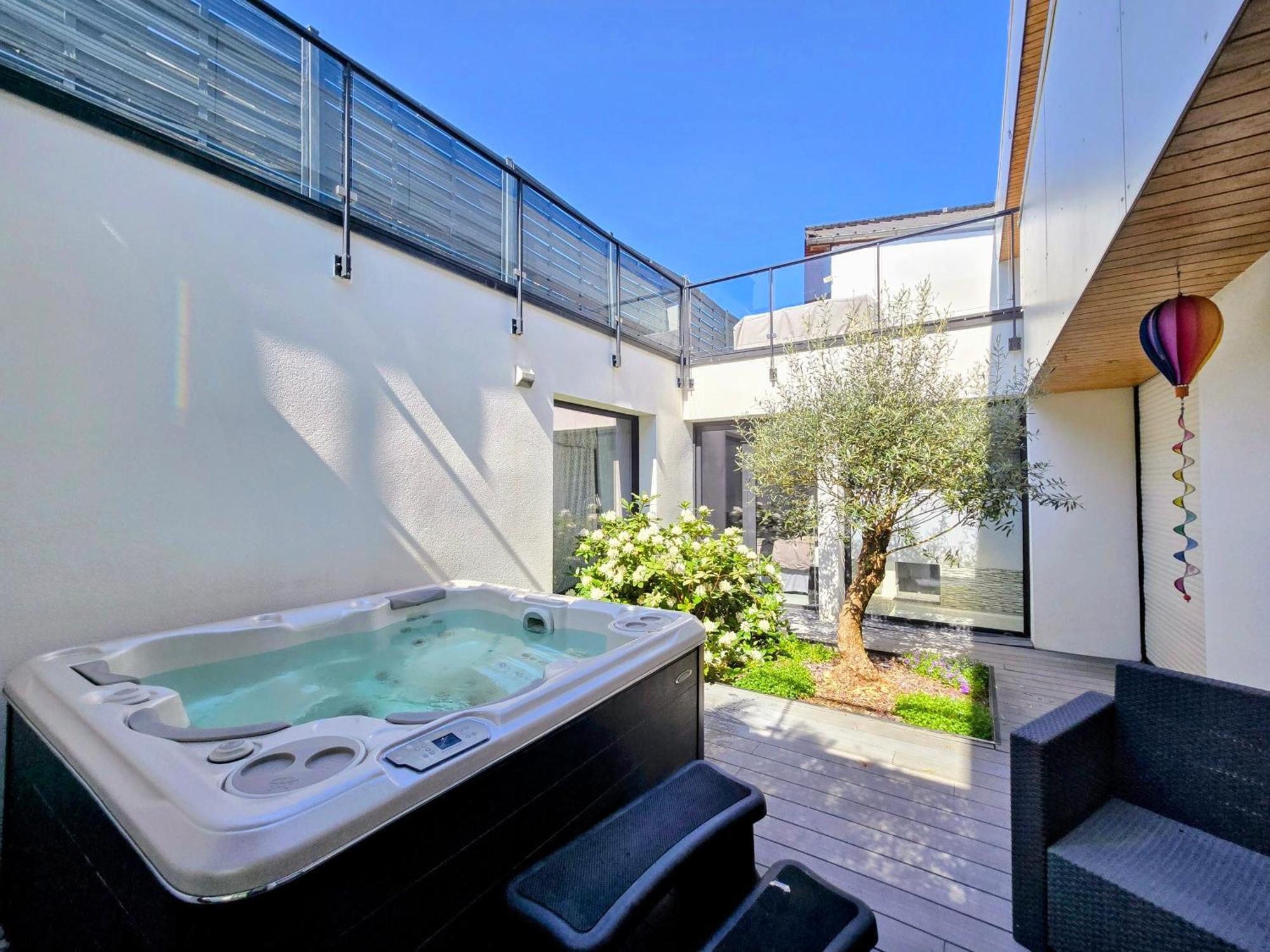 Rouen Centre Avec Sauna - Jacuzzi - Parking - 5 Etoiles Zewnętrze zdjęcie
