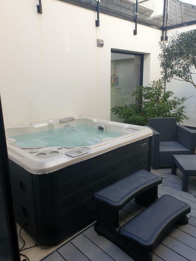 Rouen Centre Avec Sauna - Jacuzzi - Parking - 5 Etoiles Zewnętrze zdjęcie